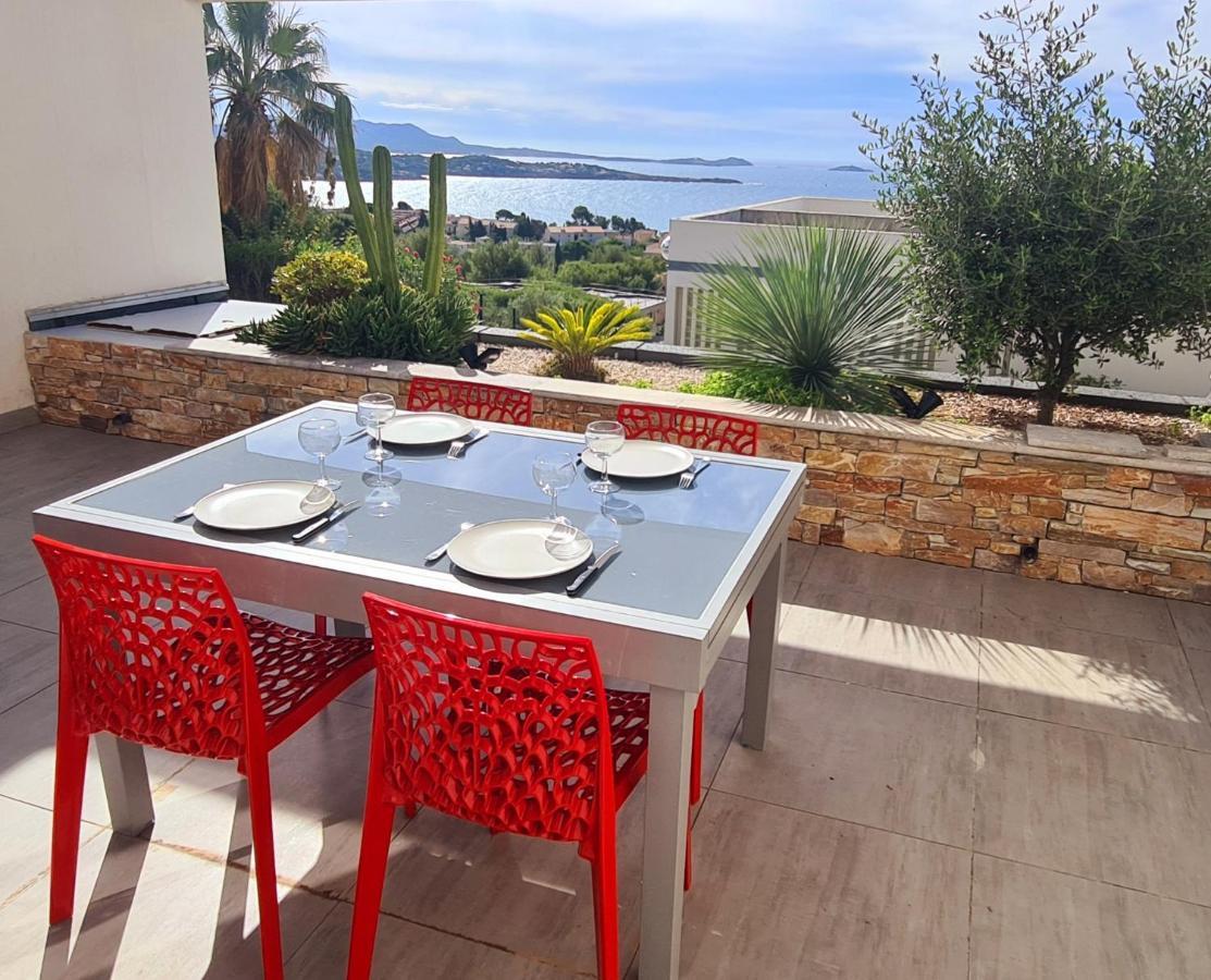 Magnifique Appartement Vue Mer - Grande Terrasse Et Piscine 邦多勒 外观 照片